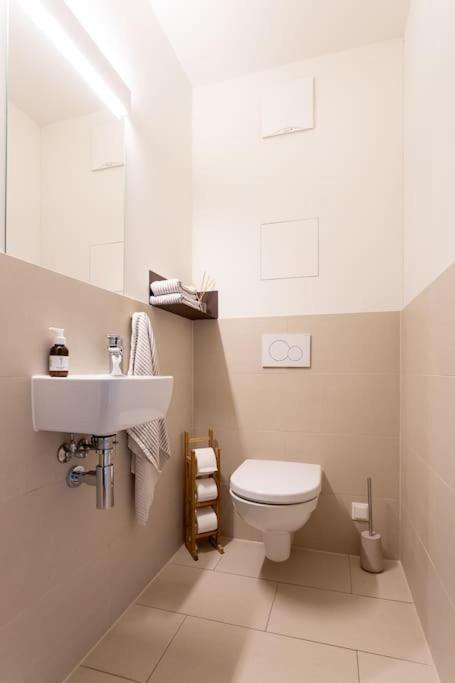 Dream Apartment - Central And Quiet With Ac And Free Parking Garage 비엔나 외부 사진